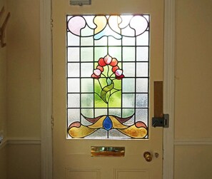 Interior - "Birchfield" - close to city centre, 4-bed ensuite (York)