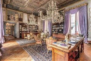 Interior - Palazzo Doria Napoli (Naples)