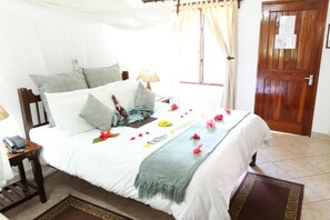 Standard Room | Desk, free WiFi - Mnarani Beach Club (Malindi)