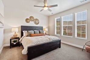 Maison en rangée, 5 chambres | 5 chambres, espace de travail pour ordinateurs portables