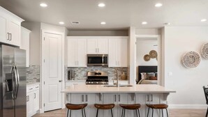 Townhouse, 5 kamar tidur | Dapur pribadi