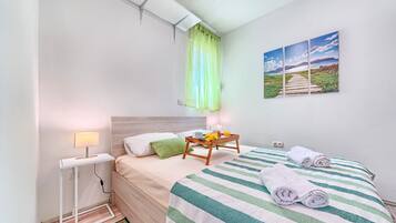 1 bedroom, Internet, bed sheets