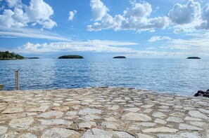 Beach nearby - Apartments Darko, (16600), Funtana, hr (Funtana)