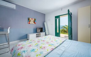 1 chambre, accès Internet, draps fournis