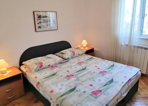 1 chambre, accès Internet, draps fournis