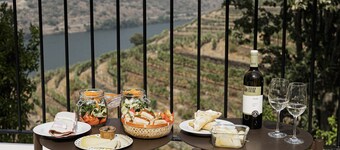 Quinta de São Luiz - The Vine House