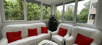 EVAs★WorldMap★Bright★Spacious 2BR/2BA/FreeParking