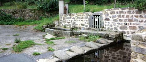 住宿地面