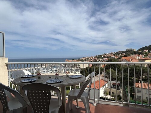 Apartment sleeps 4, terrace, parking, pets allowed - Banyuls-sur-Mer