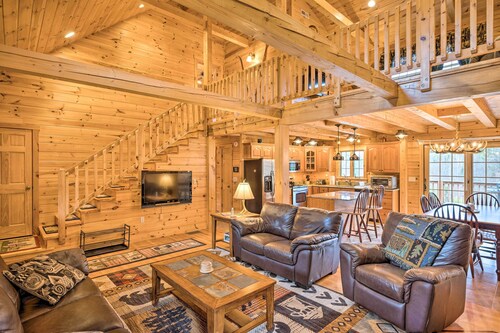 Deck, Grill & Views! Carroll Log Cabin Near Hiking