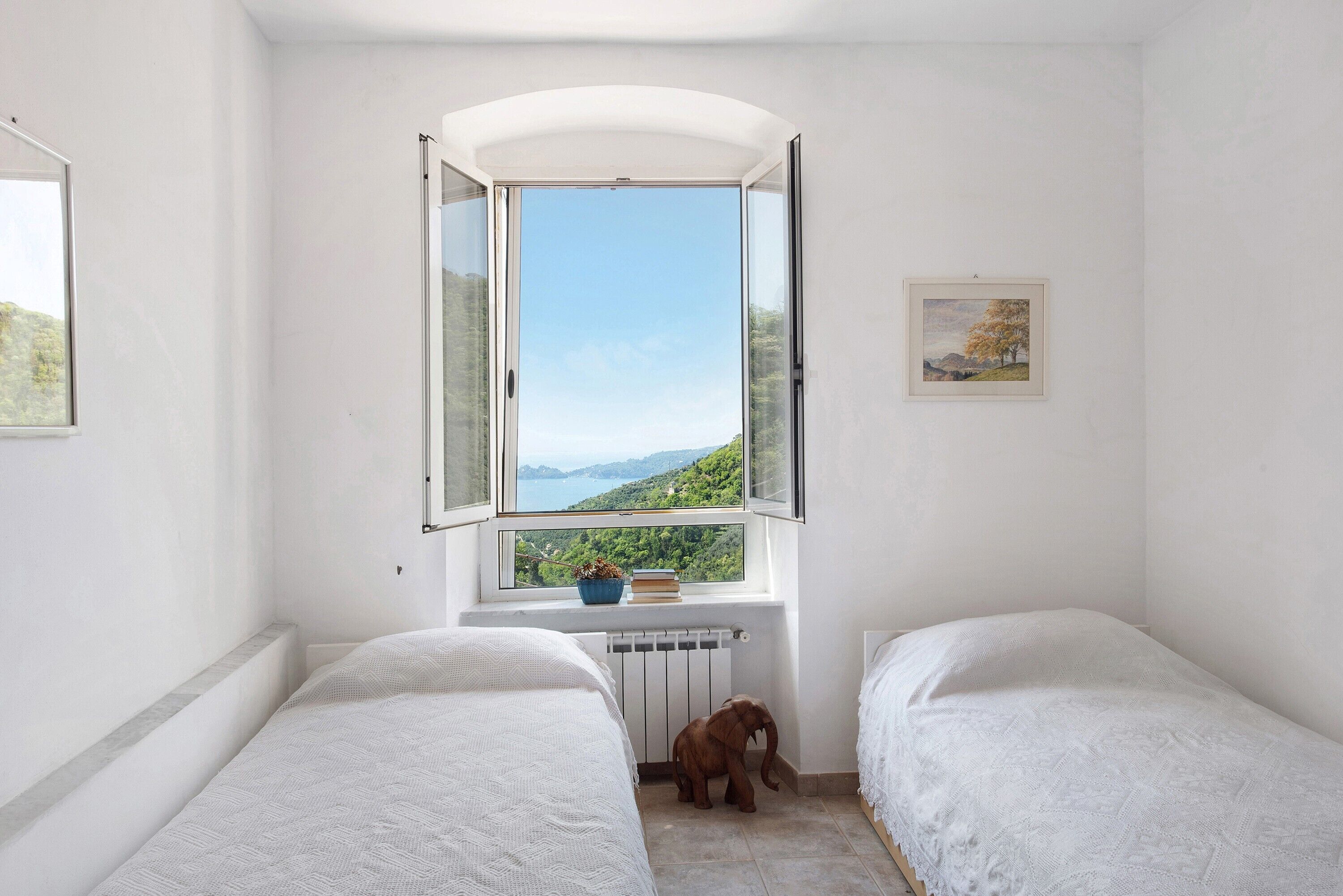 2 habitaciones, tabla de planchar con plancha y wifi gratis 