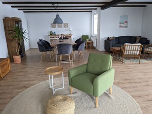 Smart TV y chimenea