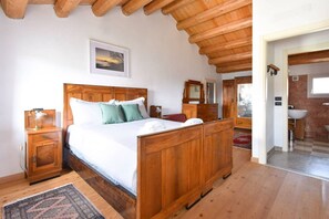 1 habitación, wifi y ropa de cama