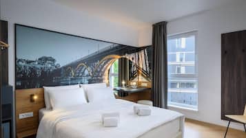 Desk, free WiFi, bed sheets