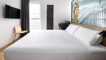 Habitación doble estándar | Escritorio, wifi gratis y ropa de cama