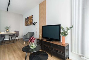 Fernseher