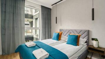 1 slaapkamer, een strijkplank/strijkijzer, wifi, beddengoed