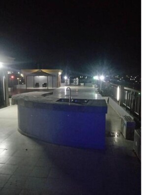Terrace/patio - CHRIS COMPLEX - Luxury Safe Apartment (Douala)