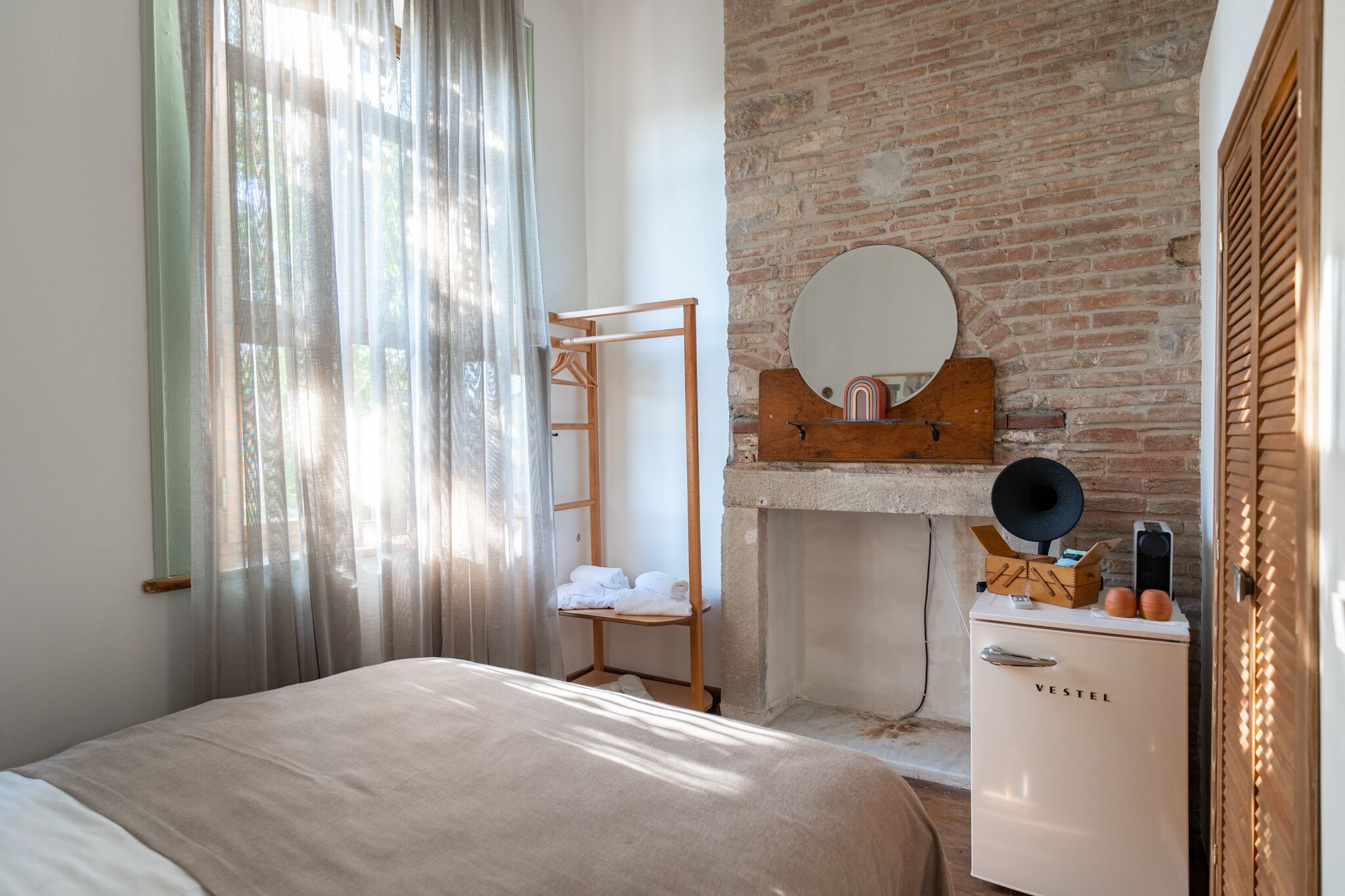 standard double room | individually decorated, free wifi, bed sheets