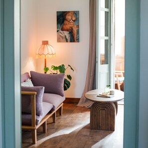 Suite | Individueel gedecoreerd, gratis wifi, beddengoed