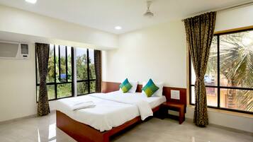 Family Room | Free WiFi