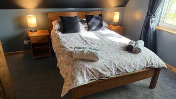 Casa de campo | 4 quartos, individualmente decorados, individualmente mobiliados