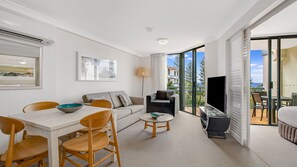 TV - Calypso Plaza Resort Unit 429 Beachfront Resort Style complex in the heart of Coolangatta (Coolangatta)