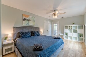 3 habitaciones, escritorio, tabla de planchar con plancha y wifi gratis