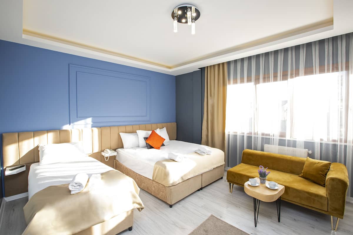 1 habitación, minibar, caja de seguridad en la habitación y escritorio