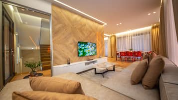 Luxury Villa, 2 Bedrooms | Living area | 42-inch Smart TV with satellite channels, TV