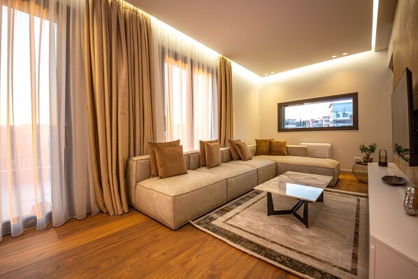 Luxury Villa, 2 Bedrooms | Living area