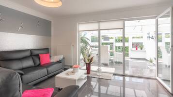 Rumah Elite | Area keluarga