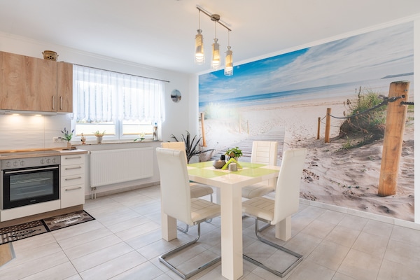 Condo família | Cozinha privada | Geladeira grande, micro-ondas, fogão, cooktop