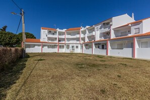 Exterior - 1 bedroom apartment 300m from Praia da Lota by AlgarveManta (2T1) (Manta Rota)