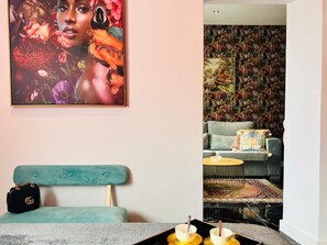 Interior - Luxury Kim Apartment, Ocean View. (Playa Paraíso)