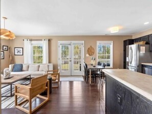 타운홈, 침실 3개 | 전용 주방 | 냉장고, 오븐, 커피/티 메이커