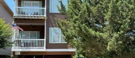 House, 4 Bedrooms | Exterior