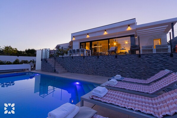 Pool - Villa NAUTILUS by Abahana Villas (Benissa)