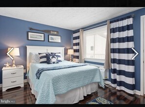 1 chambre, fer et planche à repasser, accès au Wi-Fi (inclus)