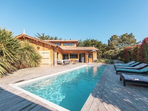 Beheizter Pool