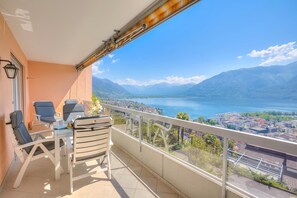 Family Apartment, Multiple Bedrooms, 2 Bathrooms, Mountainside (Casa monti belvedere) | Balcony - Casa Monti Belvedere (Locarno)
