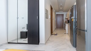 Interior - Brand new Studio With Balcony in Business Bay (Dubai)