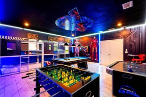 Unclassified image, 3 of 62, button