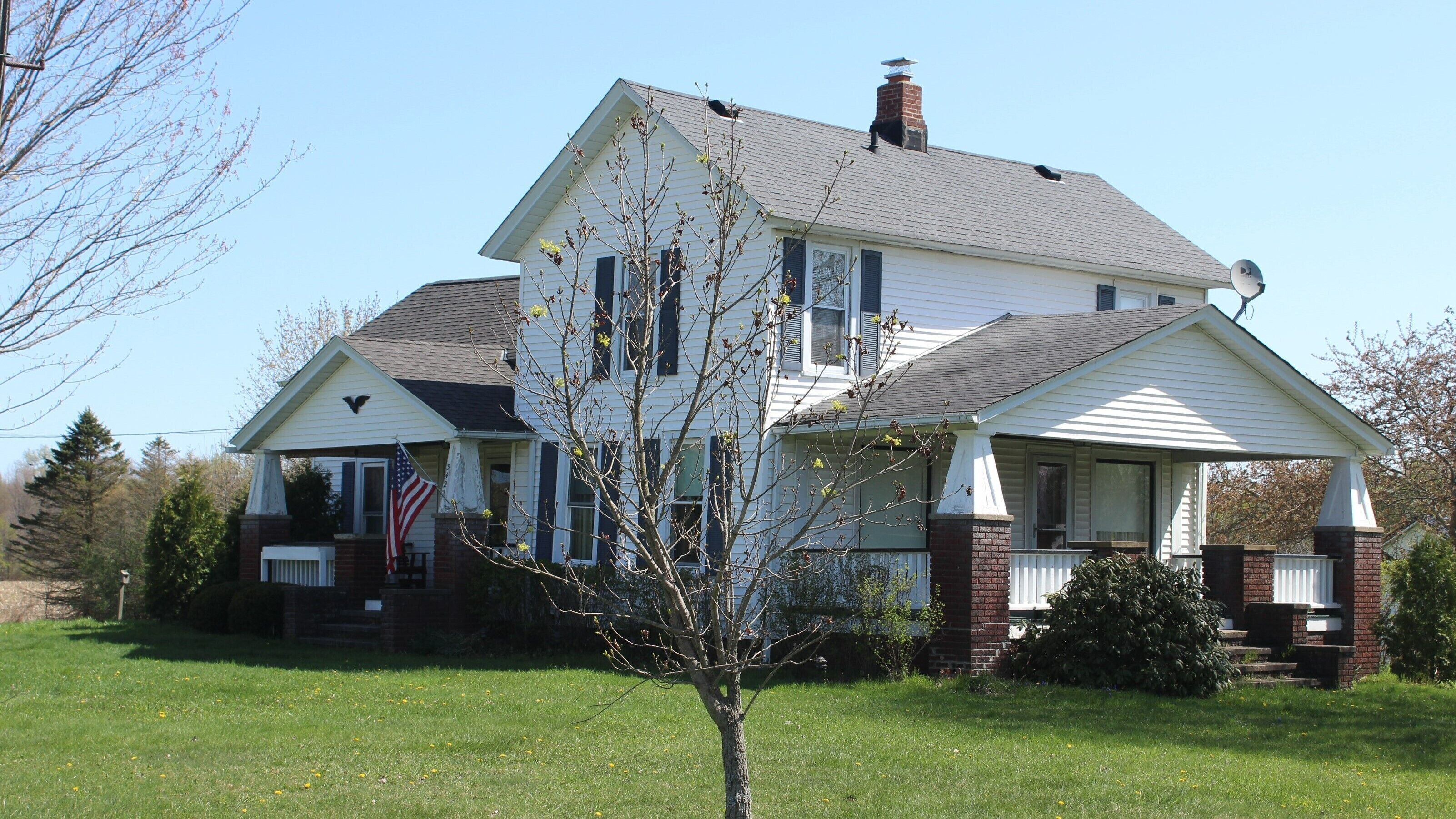 Country Farmhouse in Ohio Wine Country 