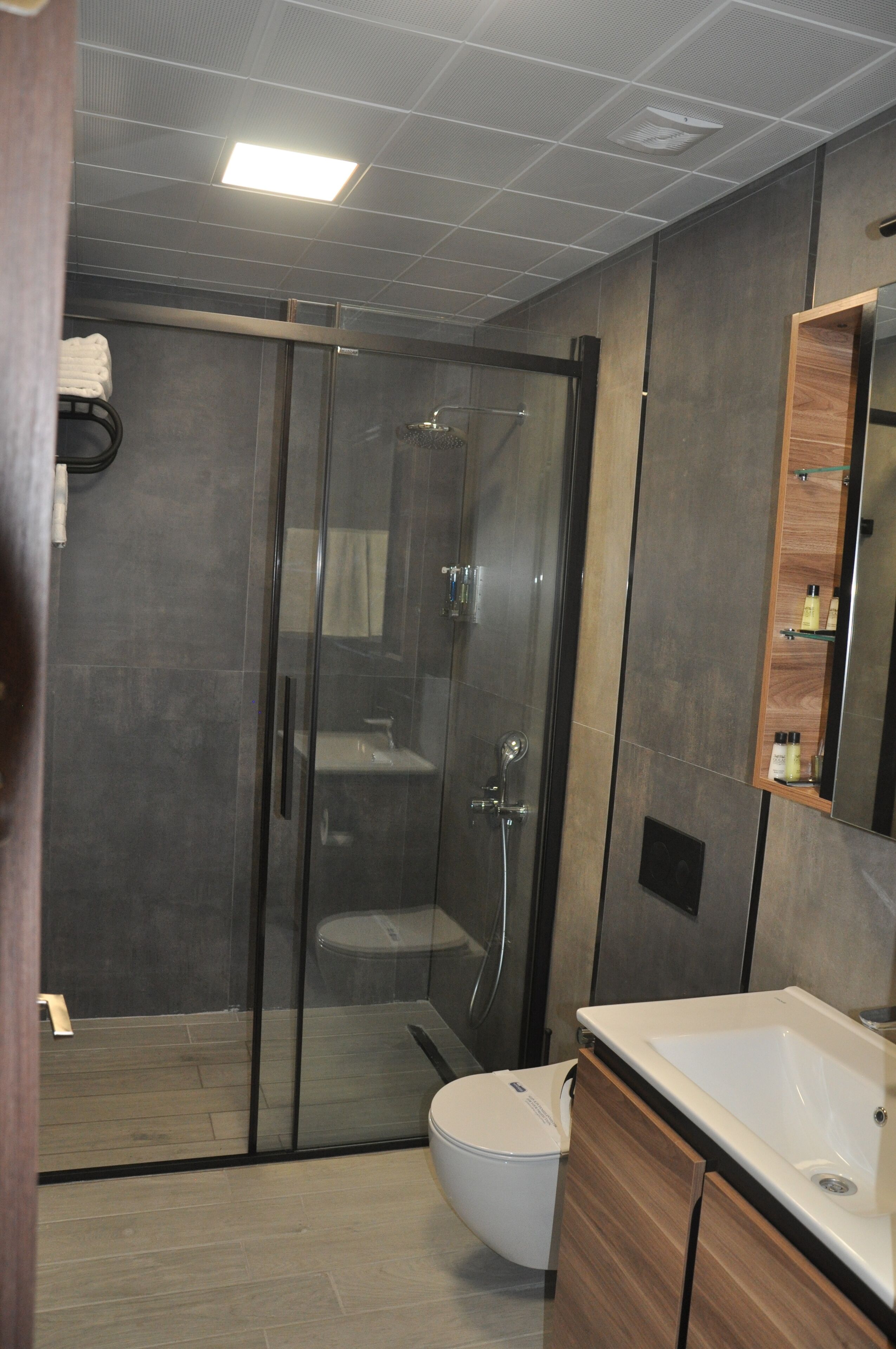 Foto - Golaz Suit Otel