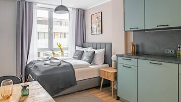 Single Suite | Eigene Küche | Kühlschrank, Espressomaschine, Wasserkocher, Esstisch