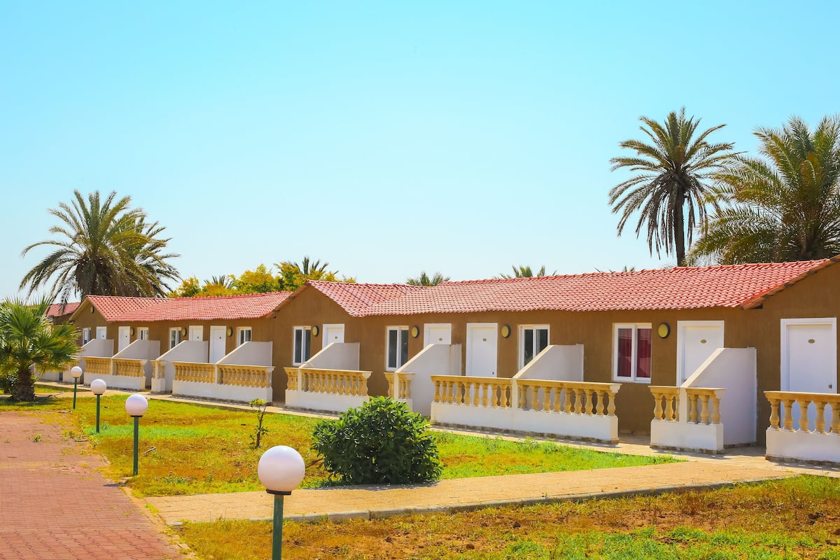 minibar, cots/infant beds, free wifi, bed sheets