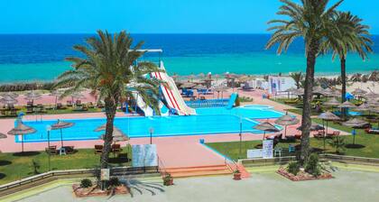 Hotel Neptunia Skanes