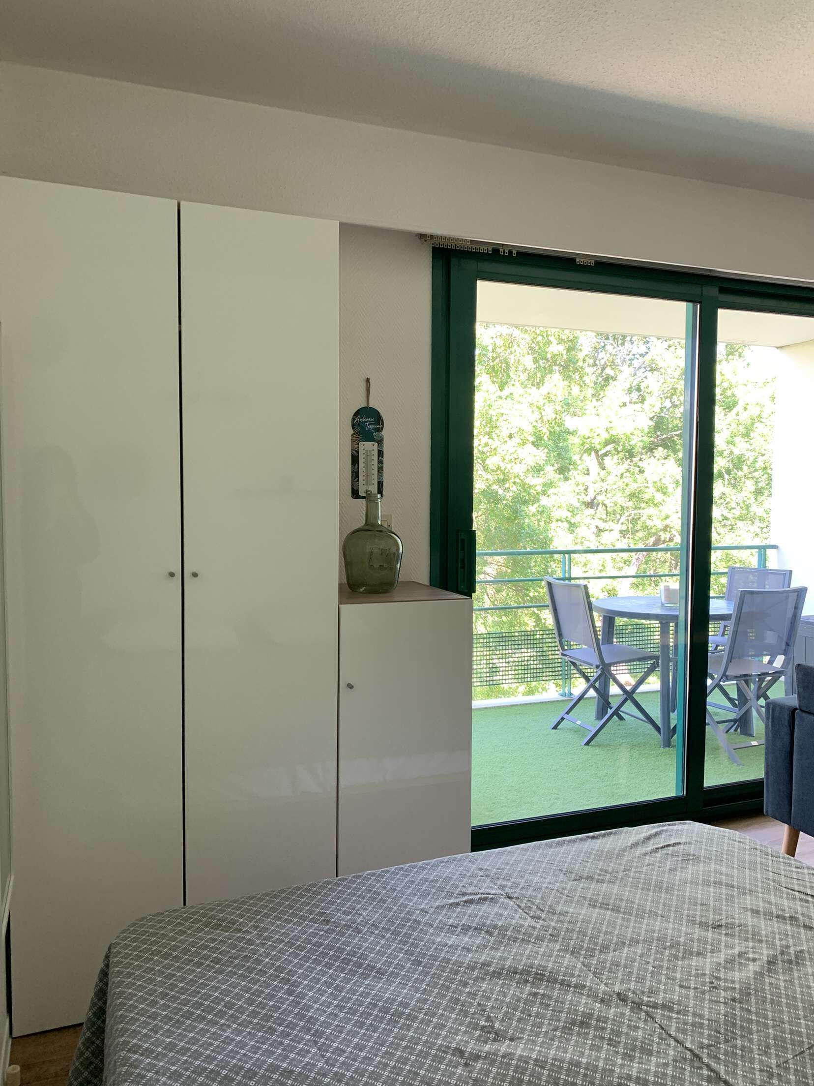 1 bedroom, desk, iron/ironing board, travel crib