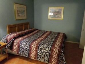 Condo, 1 King Bed with Sofa bed, Patio, City View | 1 bedroom, free WiFi